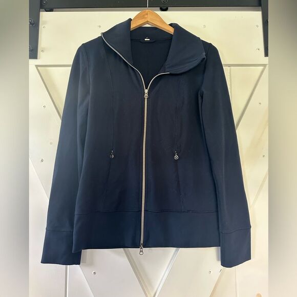 Lululemon Navy Blue Full Zip Athletic Jacket size 8 - Picture 1 of 3
